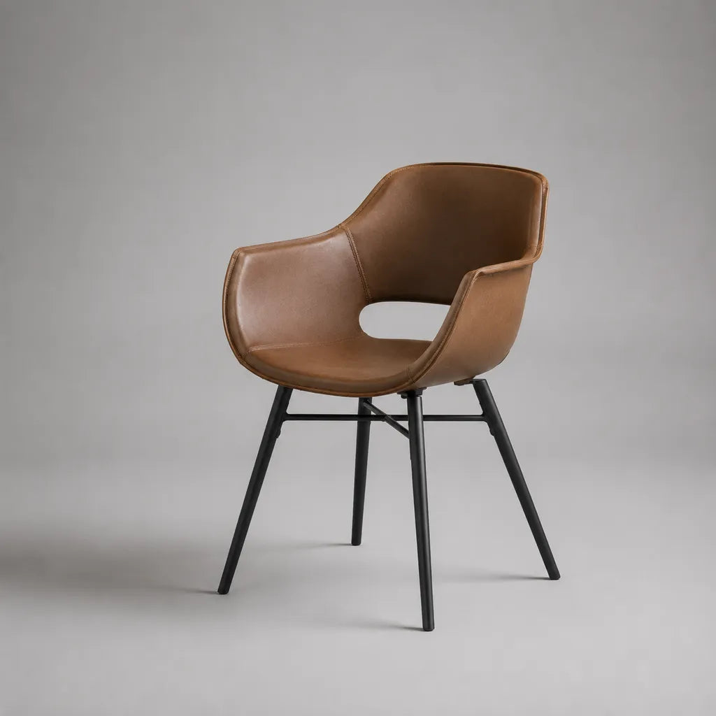 Sedia con braccioli in pelle marrone e piedini in acciaio nero, 58 × 58 × 82 cm