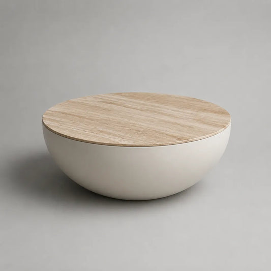 Tavolo rotondo in travertino e fibra di vetro, beige e bianco panna, Ø 90 × H 32 cm